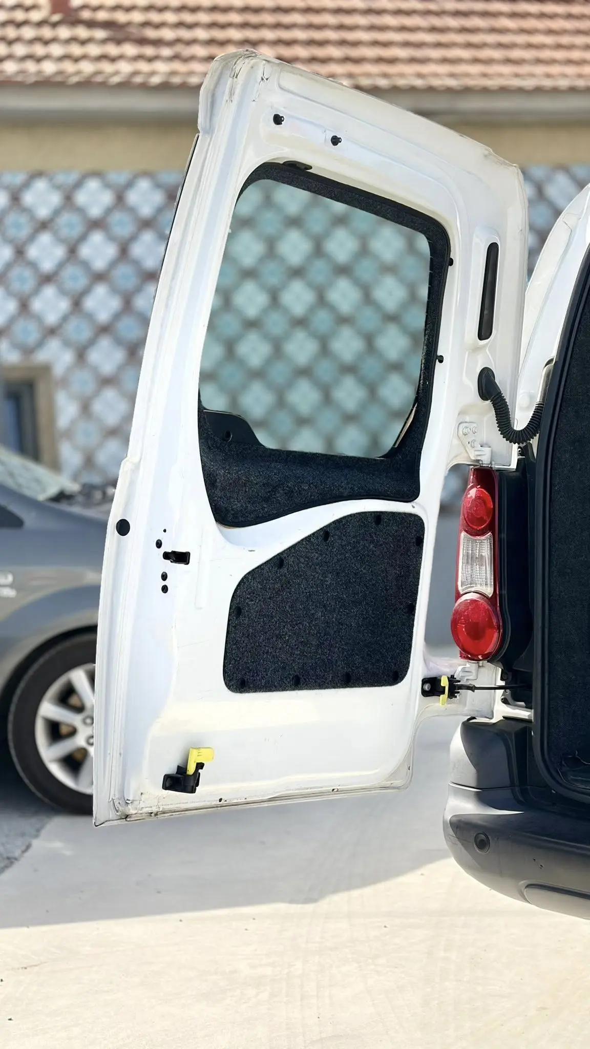 Peugeot Partner Outro 2