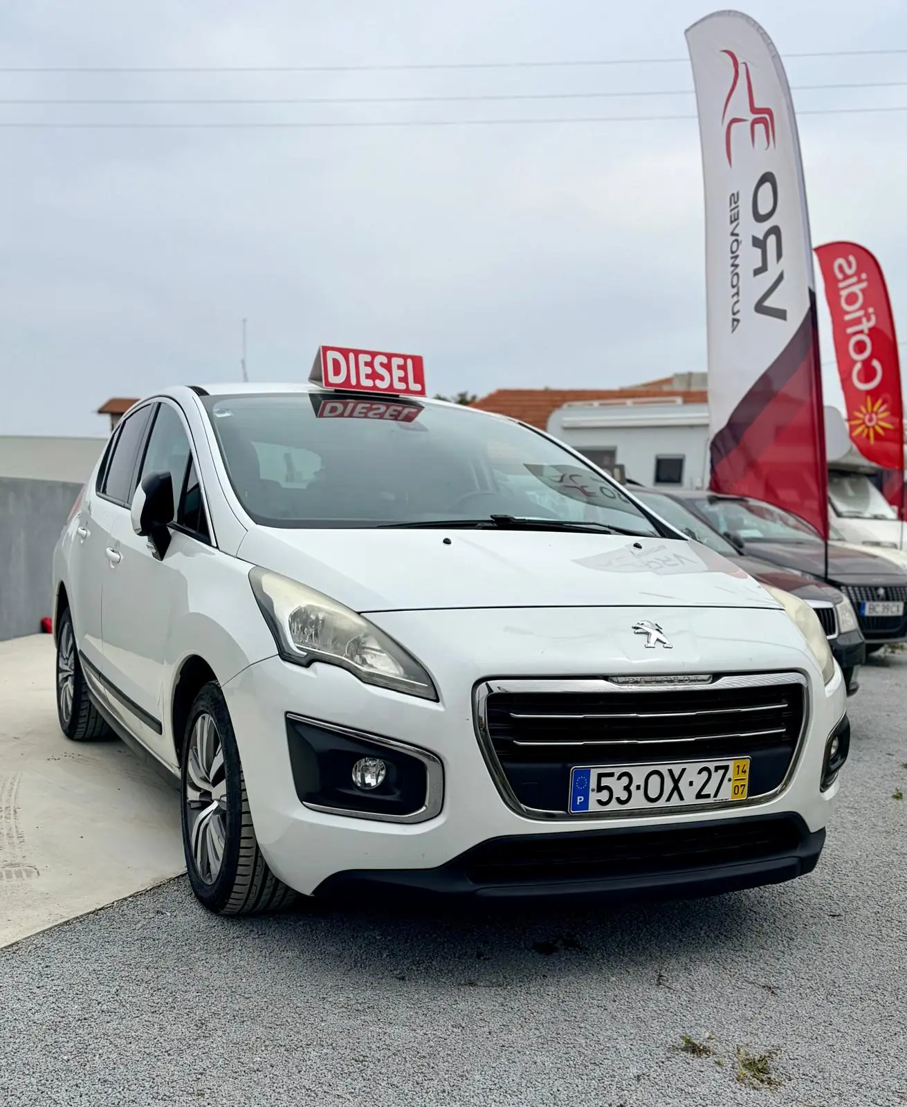 Peugeot 3008 Outro 1