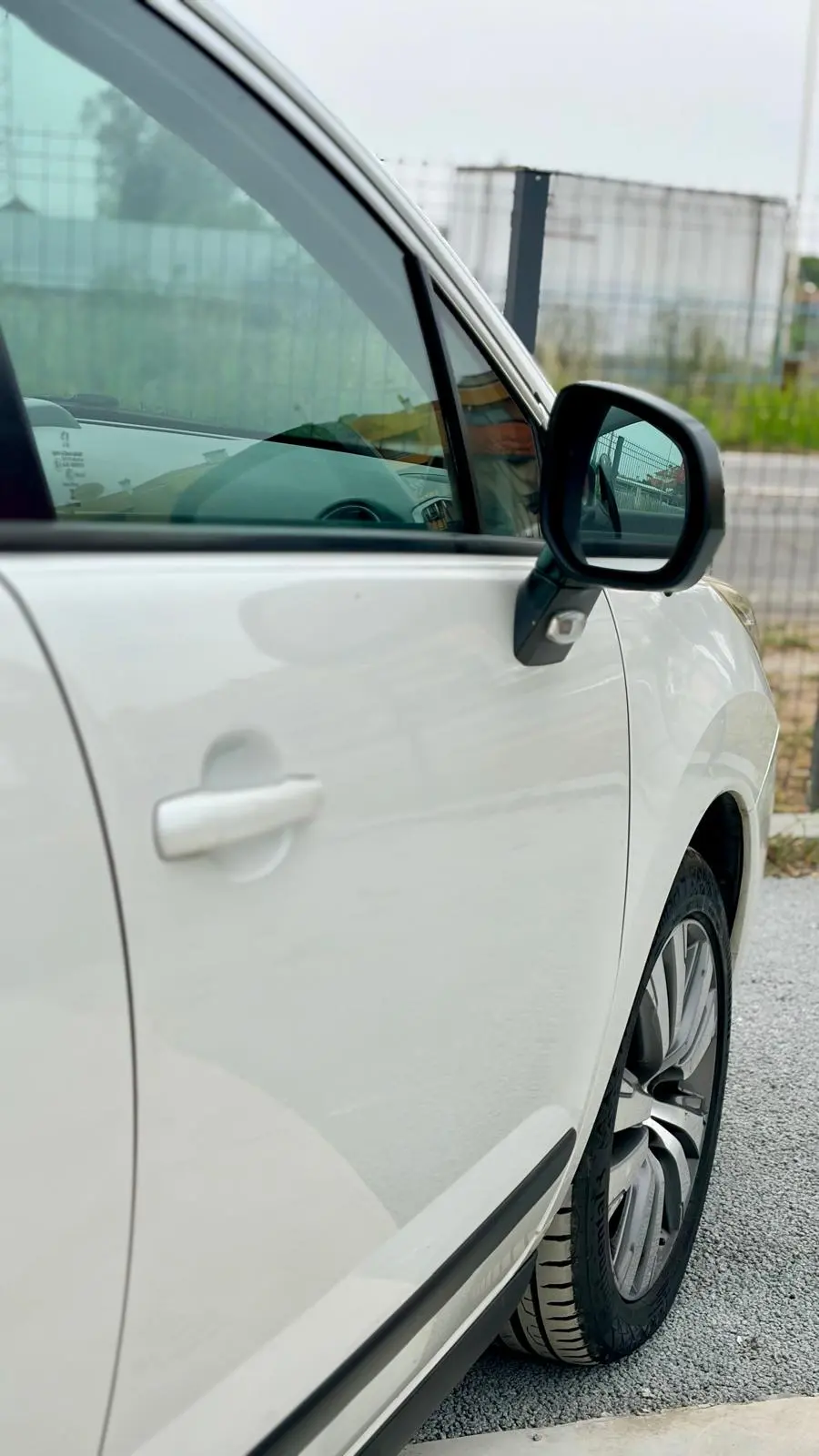 Peugeot 3008 Outro 12