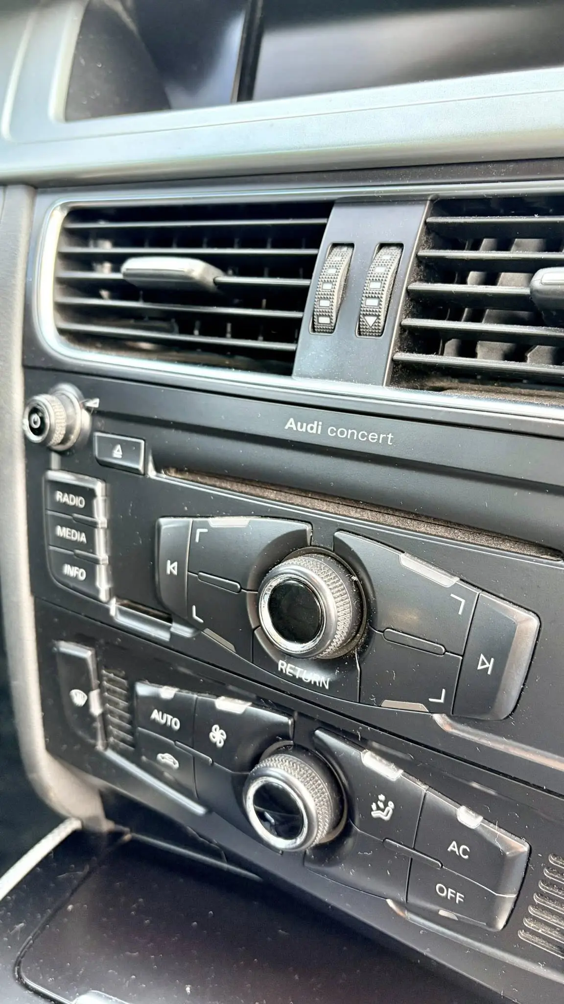 Audi A4 2.0 TDI 5