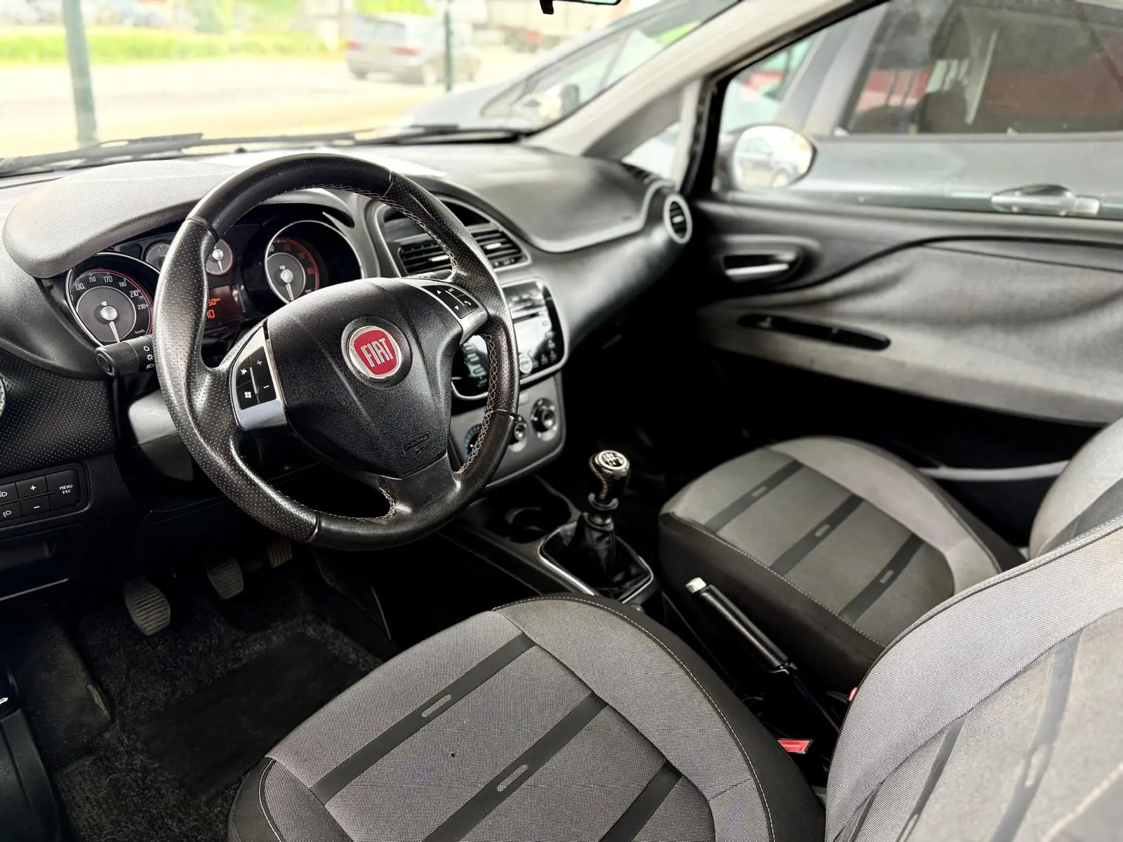 Fiat Punto Evo 1.2 Racing Kit Sport 2