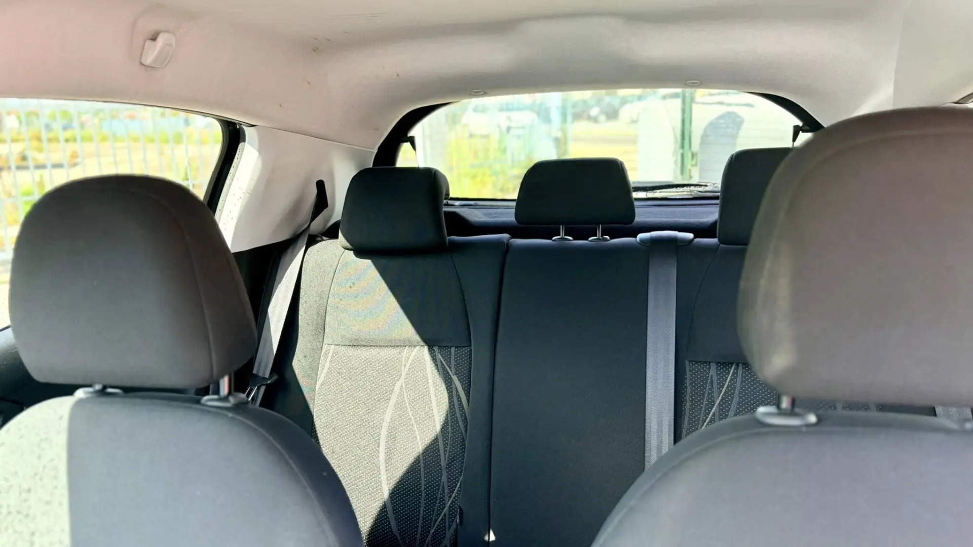 Peugeot 208 1.4 HDi 7