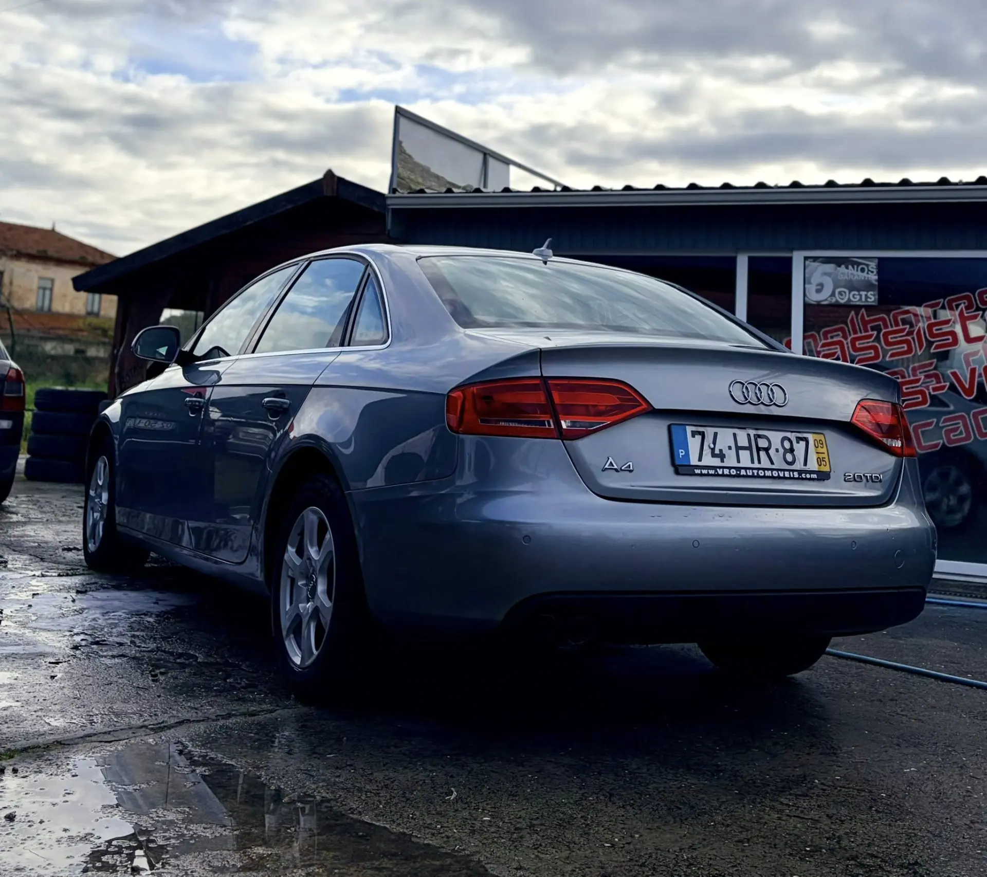 Audi A4 2.0 TDI 10