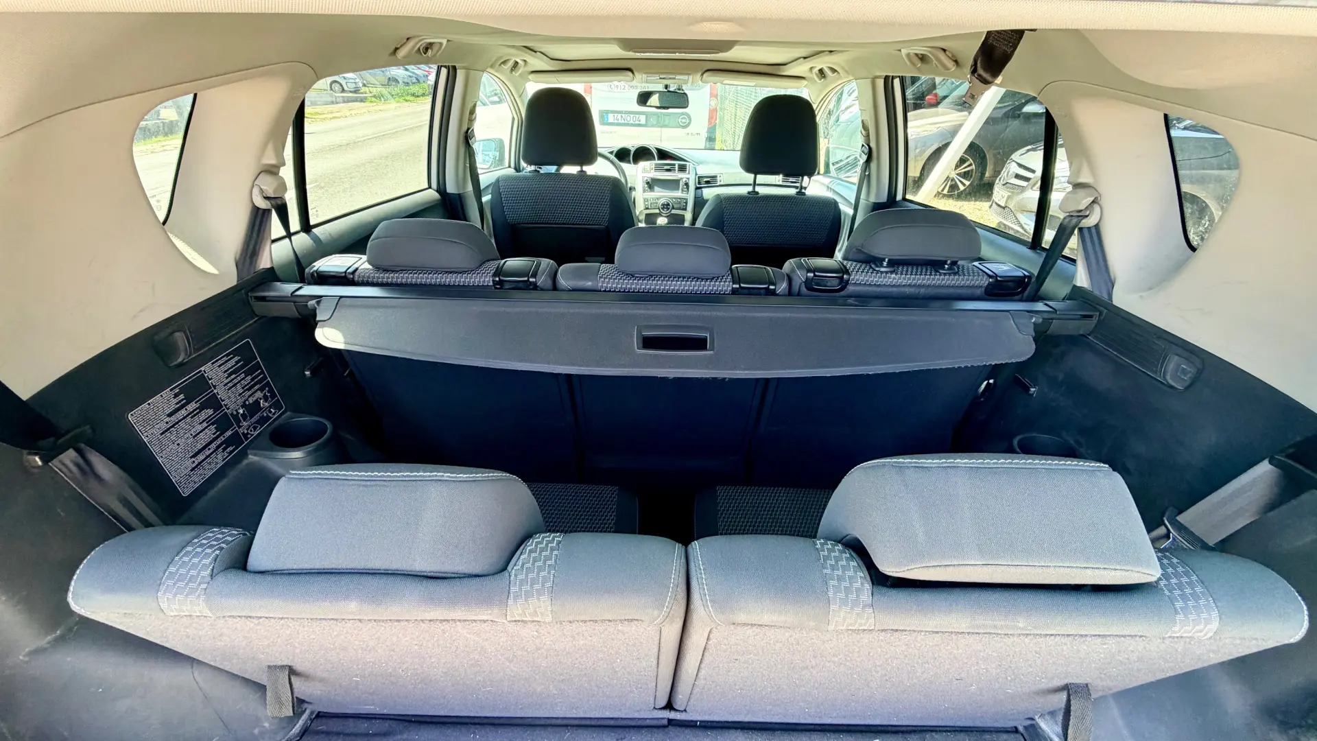 Toyota Verso 8