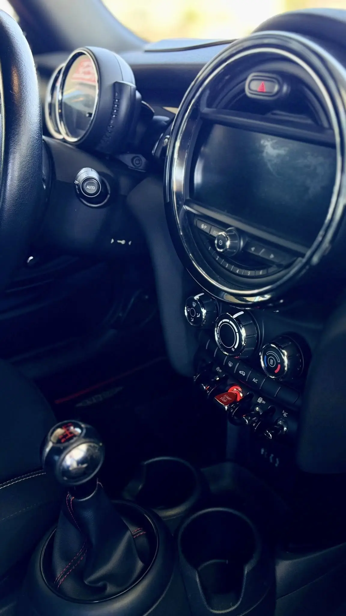 MINI 3 Portas Cooper SD 7