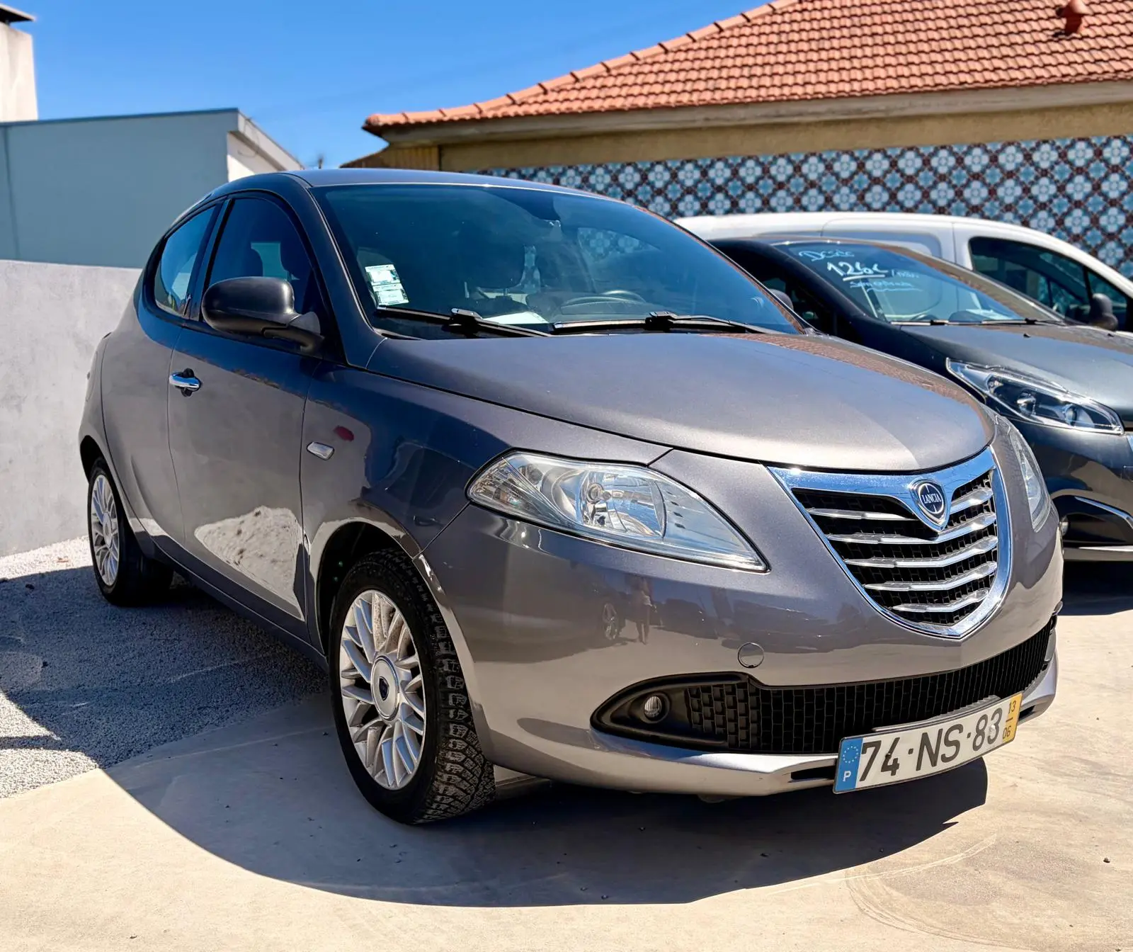 Lancia Ypsilon Outro 1