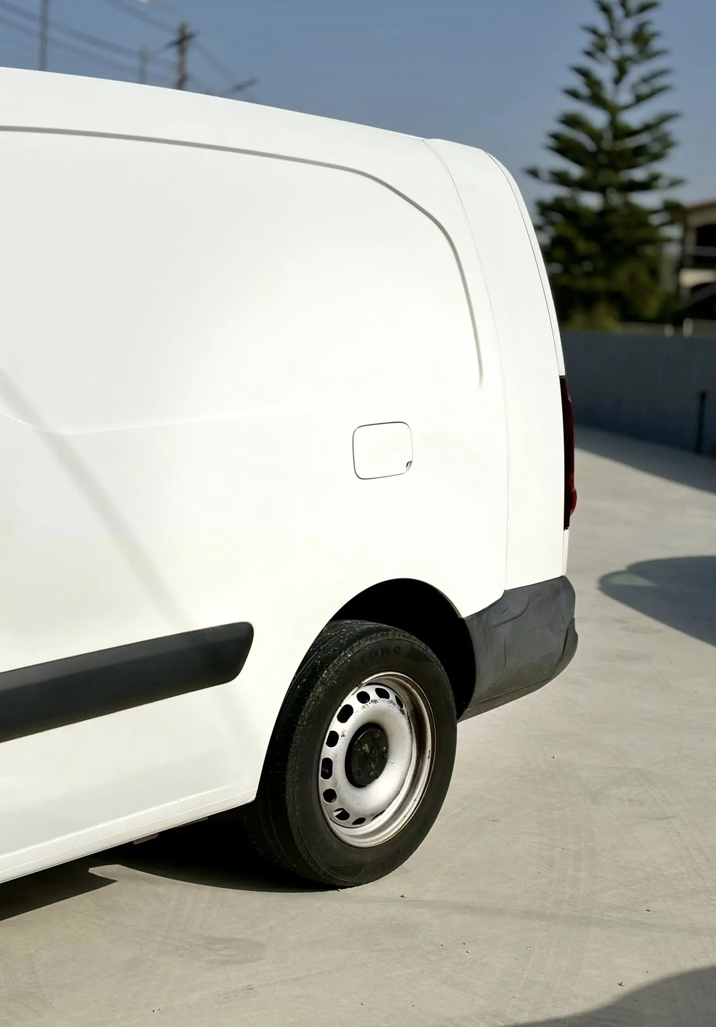 Peugeot Partner Outro 19