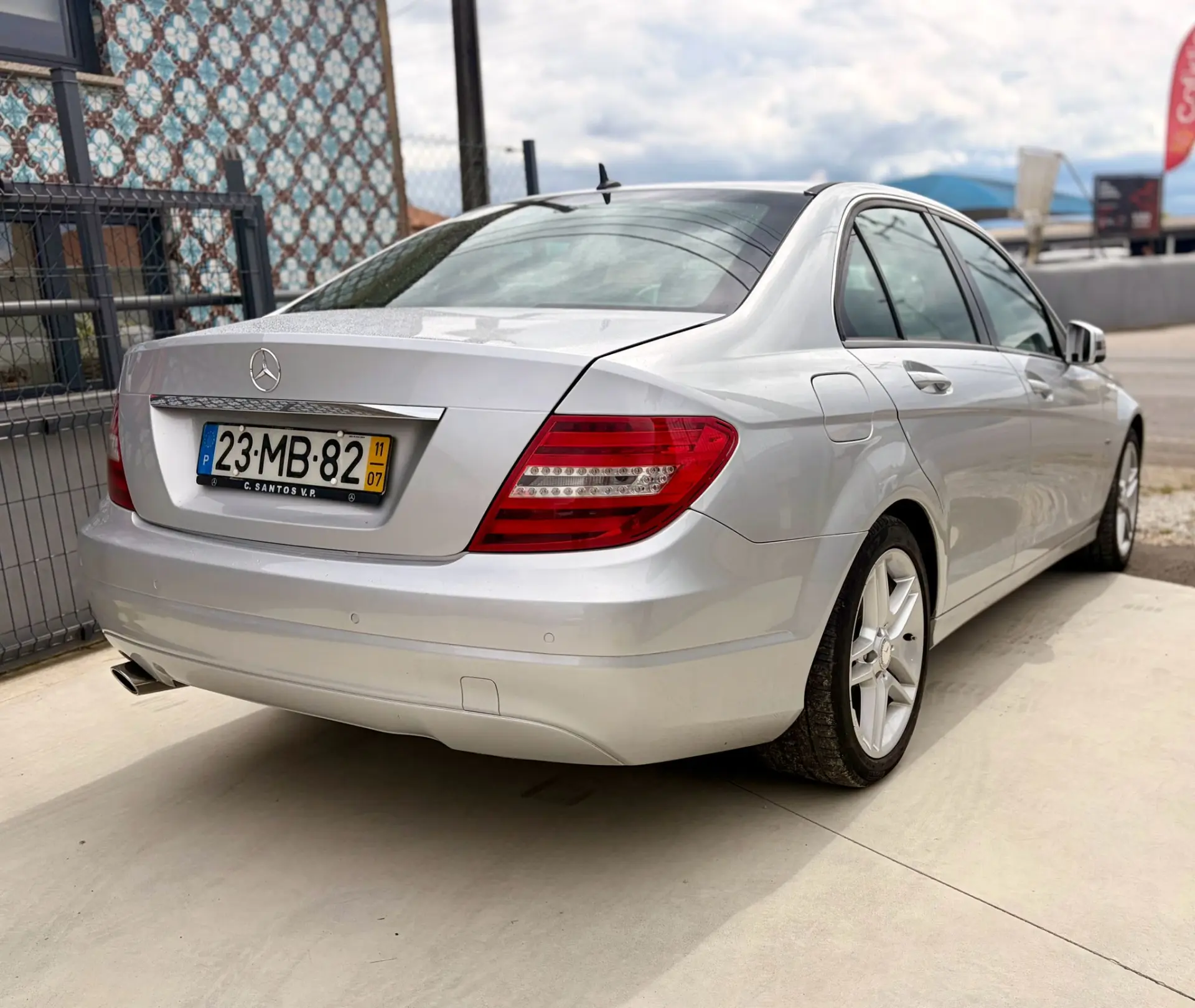 Mercedes-Benz C 200 Outro 6