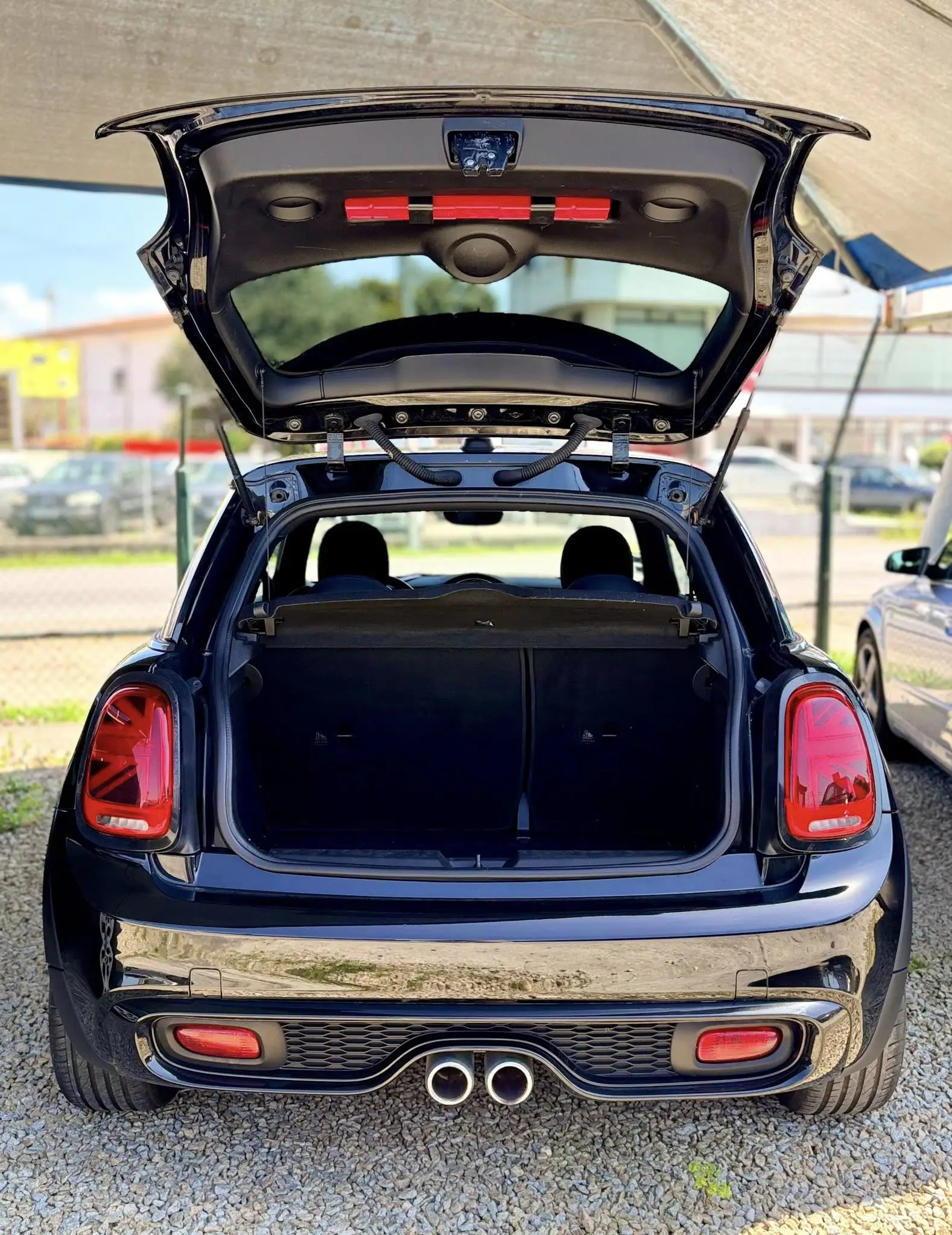 MINI 3 Portas Cooper SD 13