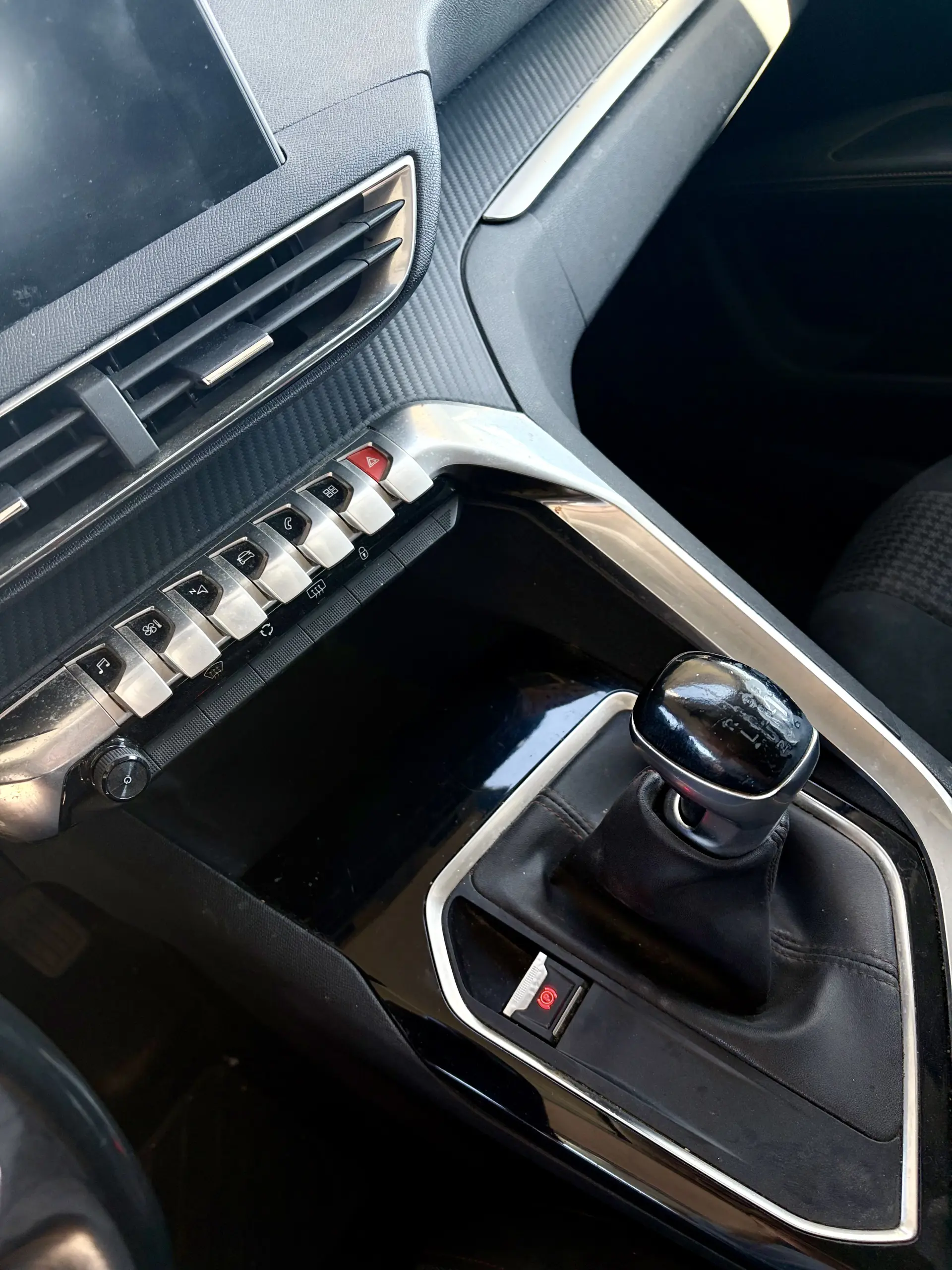 Peugeot 3008 4