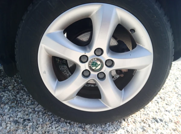 Skoda Fabia 1.6 TDi Ambition 8