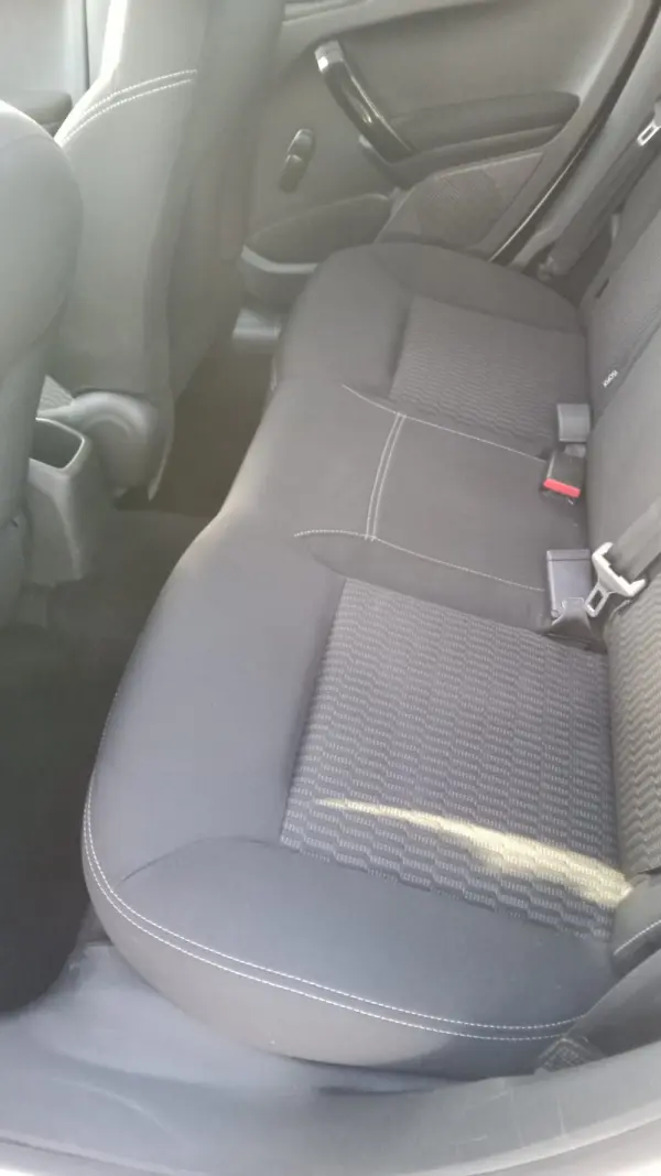 Peugeot 208 PureTech 82 Active 8