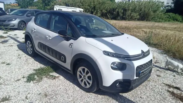 Citroen C3 1.2 PureTech Shine 4