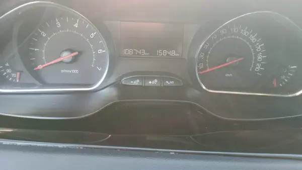 Peugeot 208 PureTech 82 Active 11