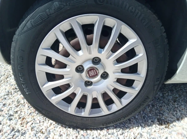 Fiat Punto 1.2 Easy S&S 3