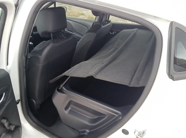 Renault Clio 1.5 dCi Comfort 6