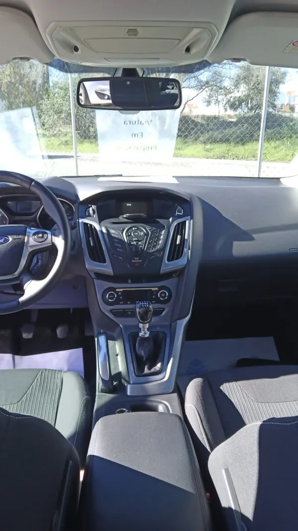 Ford Focus 1.6 TDCi Titanium 8