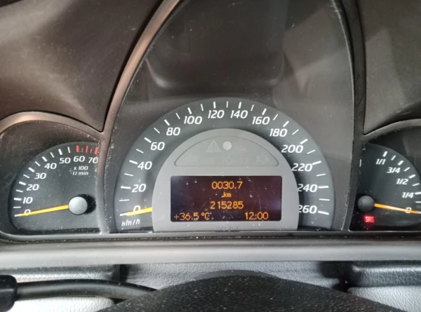 Mercedes-Benz C 200 Sport Coupé Kompressor Evolution S6 10