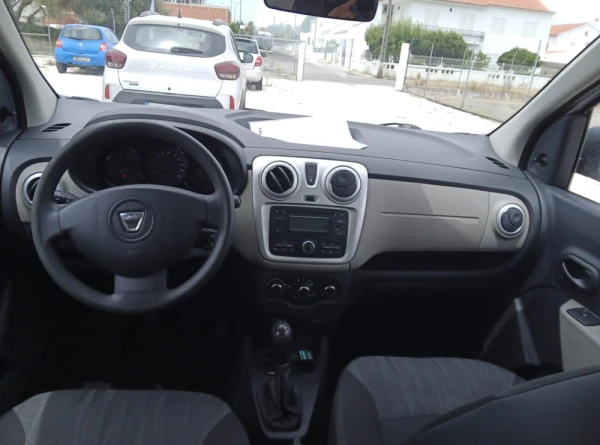 Dacia Lodgy 1.2 TCe Confort+ 7L 7