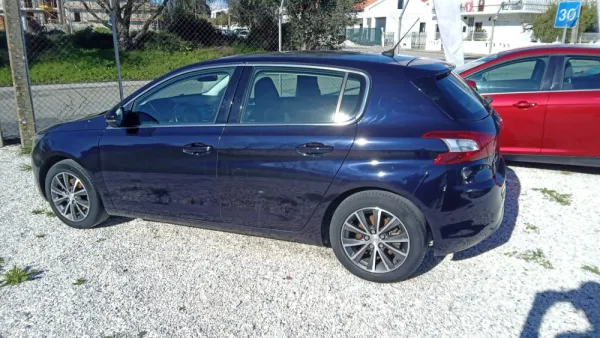 Peugeot 308 1.6 BlueHDi Allure 6