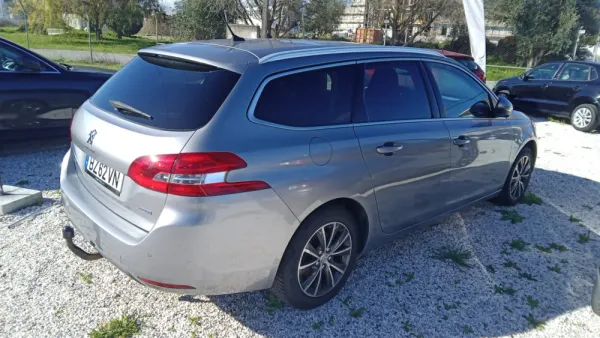 Peugeot 308 SW 1.6 BlueHDi Allure 4