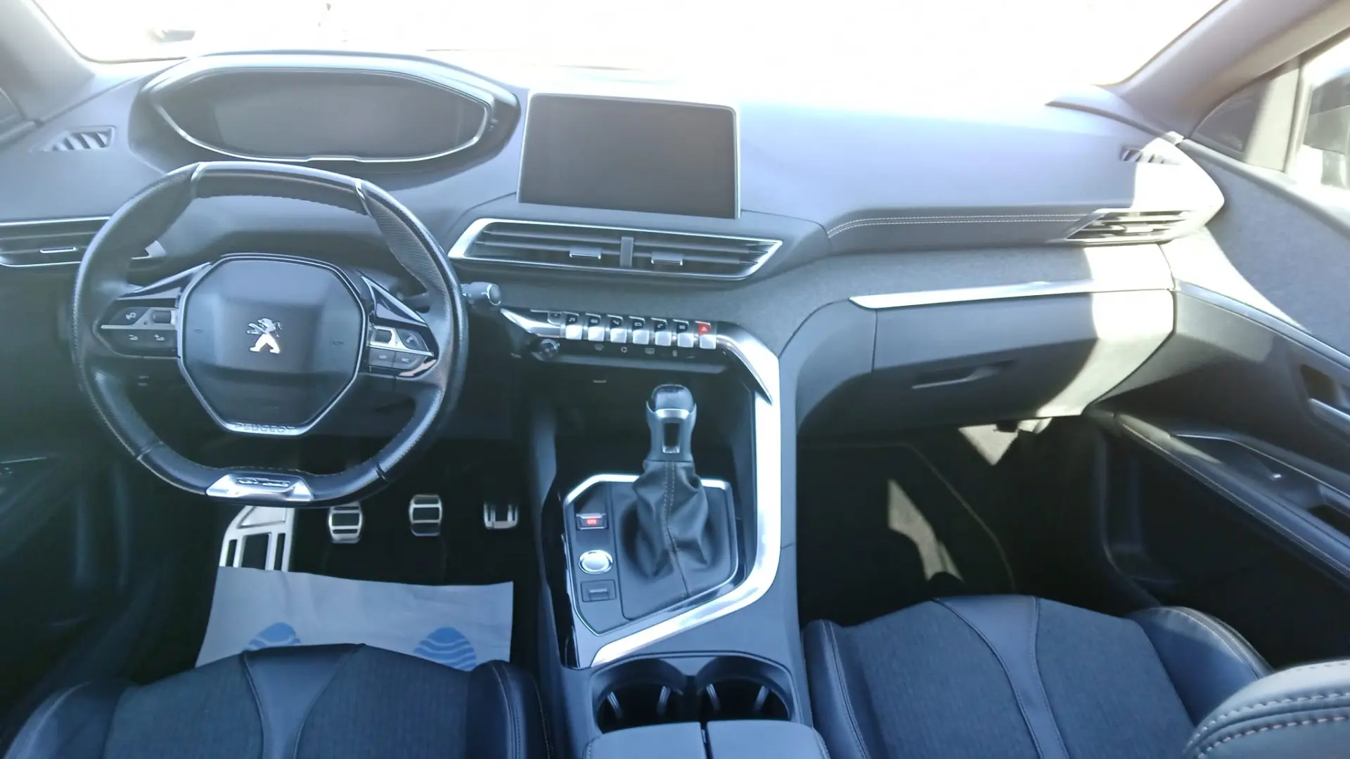 Peugeot 3008 1.6 BlueHDi GT Line 8