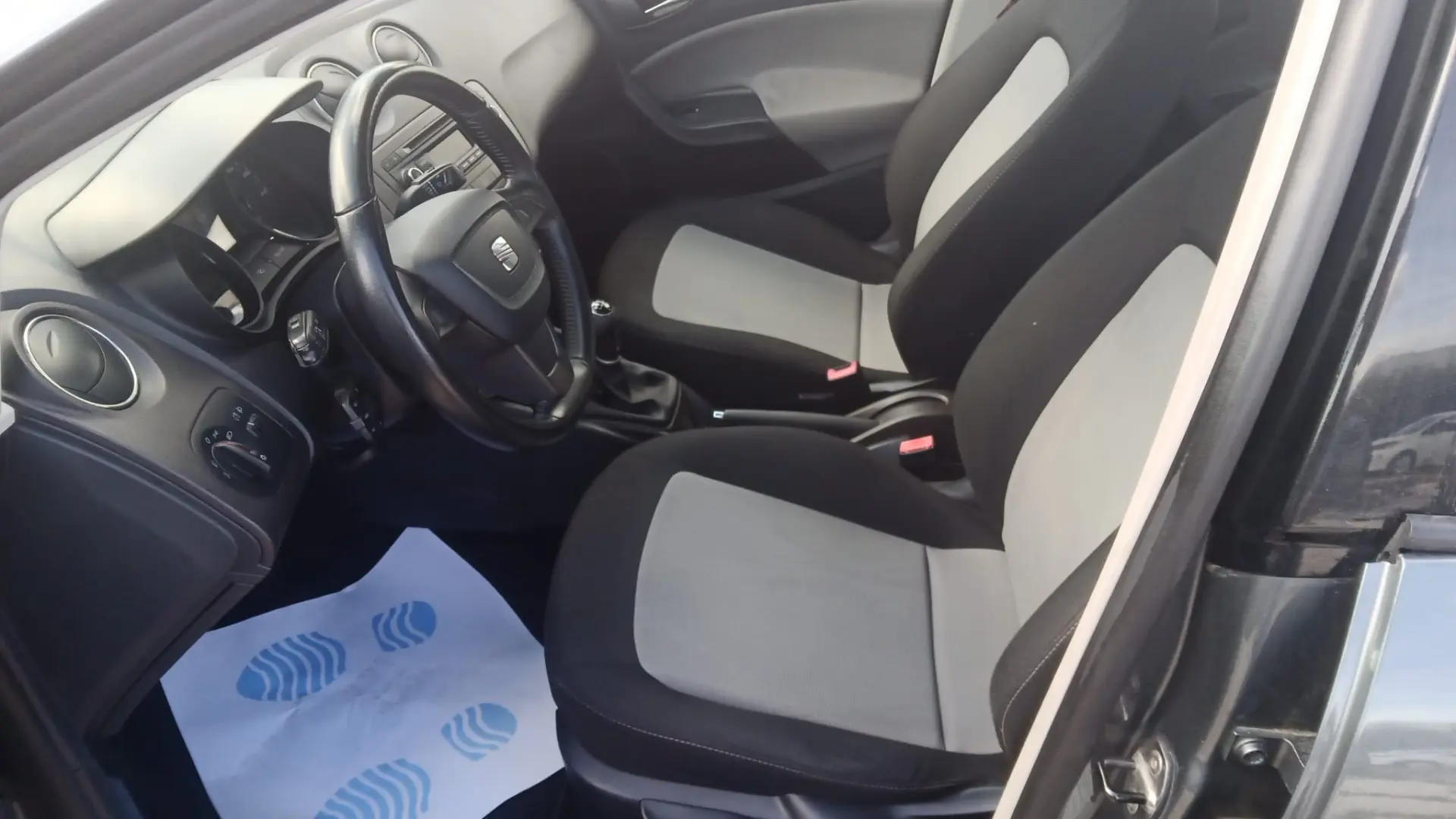 SEAT Ibiza 1.2 TSI Style 8