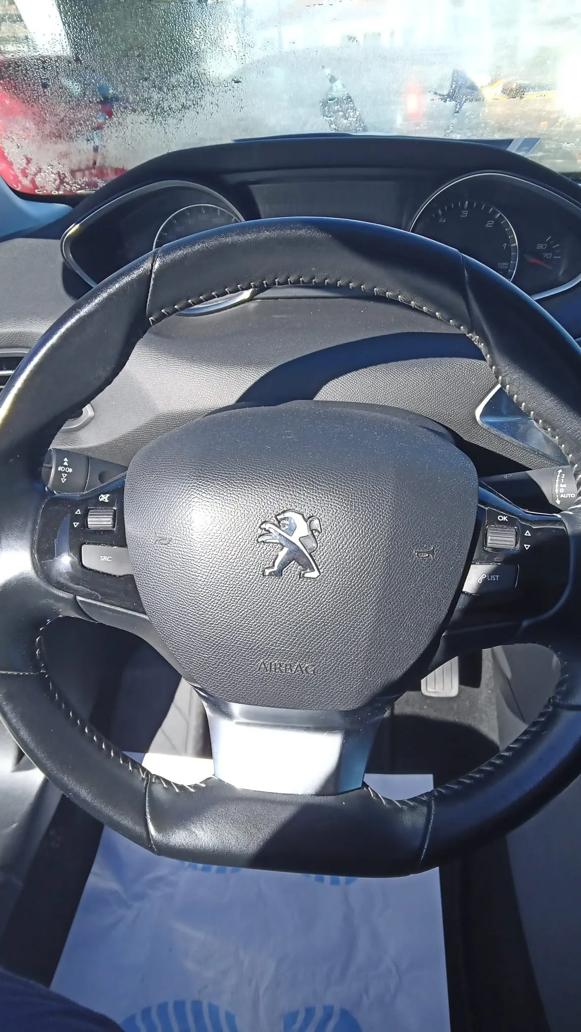 Peugeot 308 SW 1.6 BlueHDi Allure 7