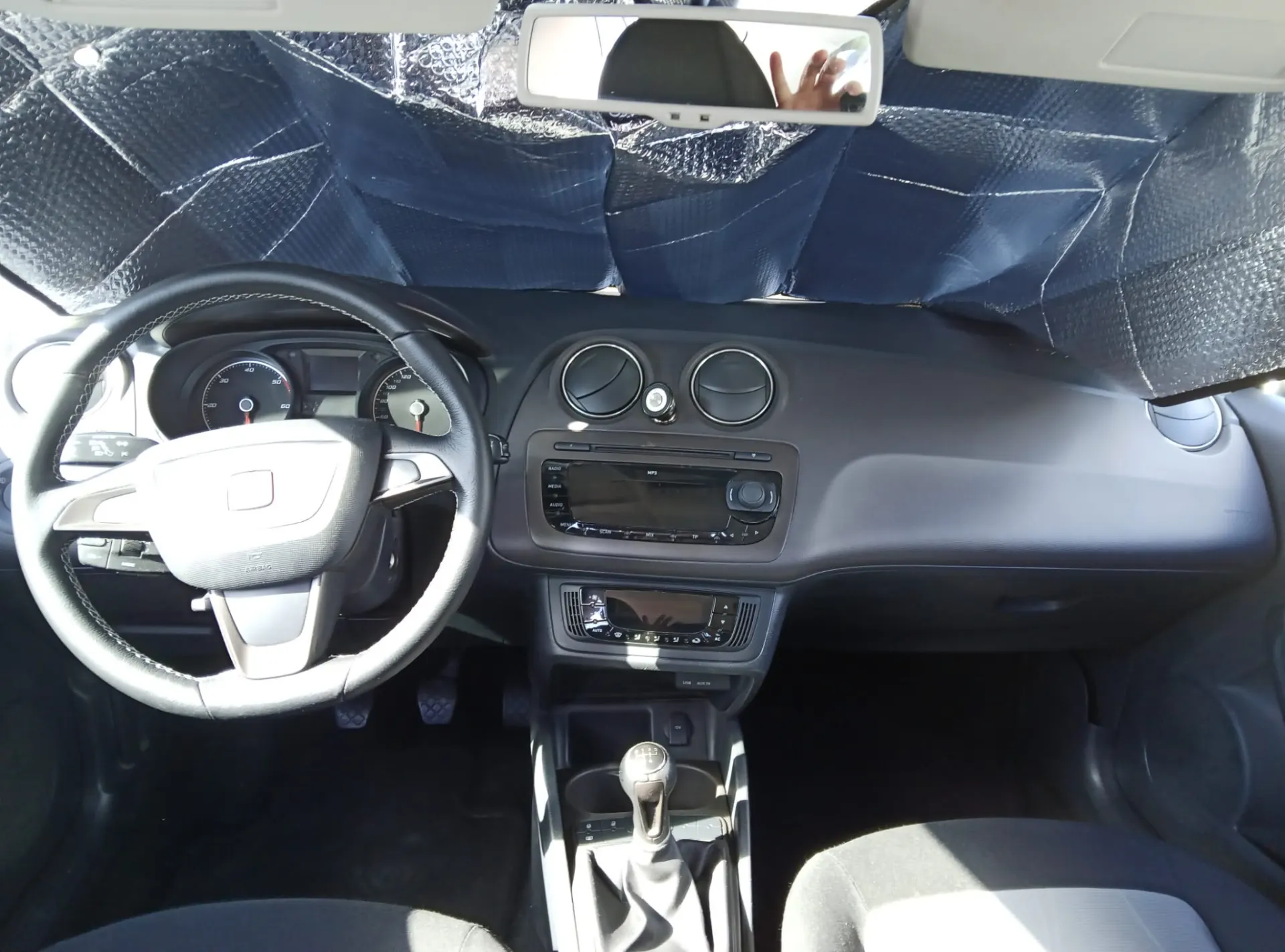 SEAT Ibiza 1.6 TDI Style 9