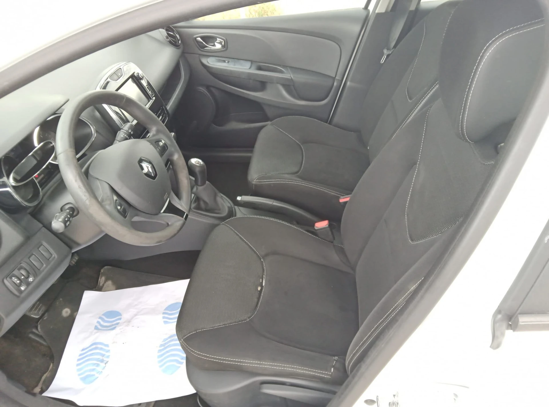 Renault Clio 1.5 dCi Comfort 8