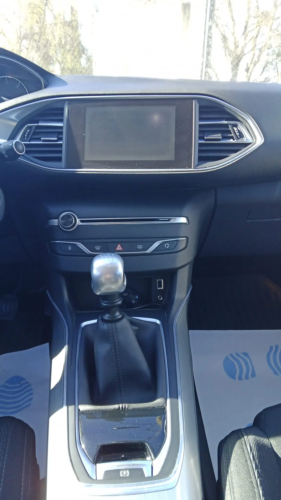 Peugeot 308 1.6 BlueHDi Allure 11