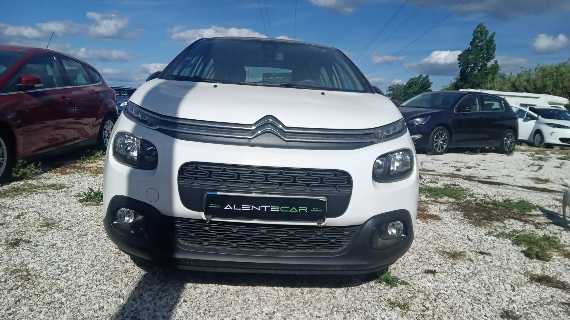 Citroen C3 1.2 PureTech Shine 2