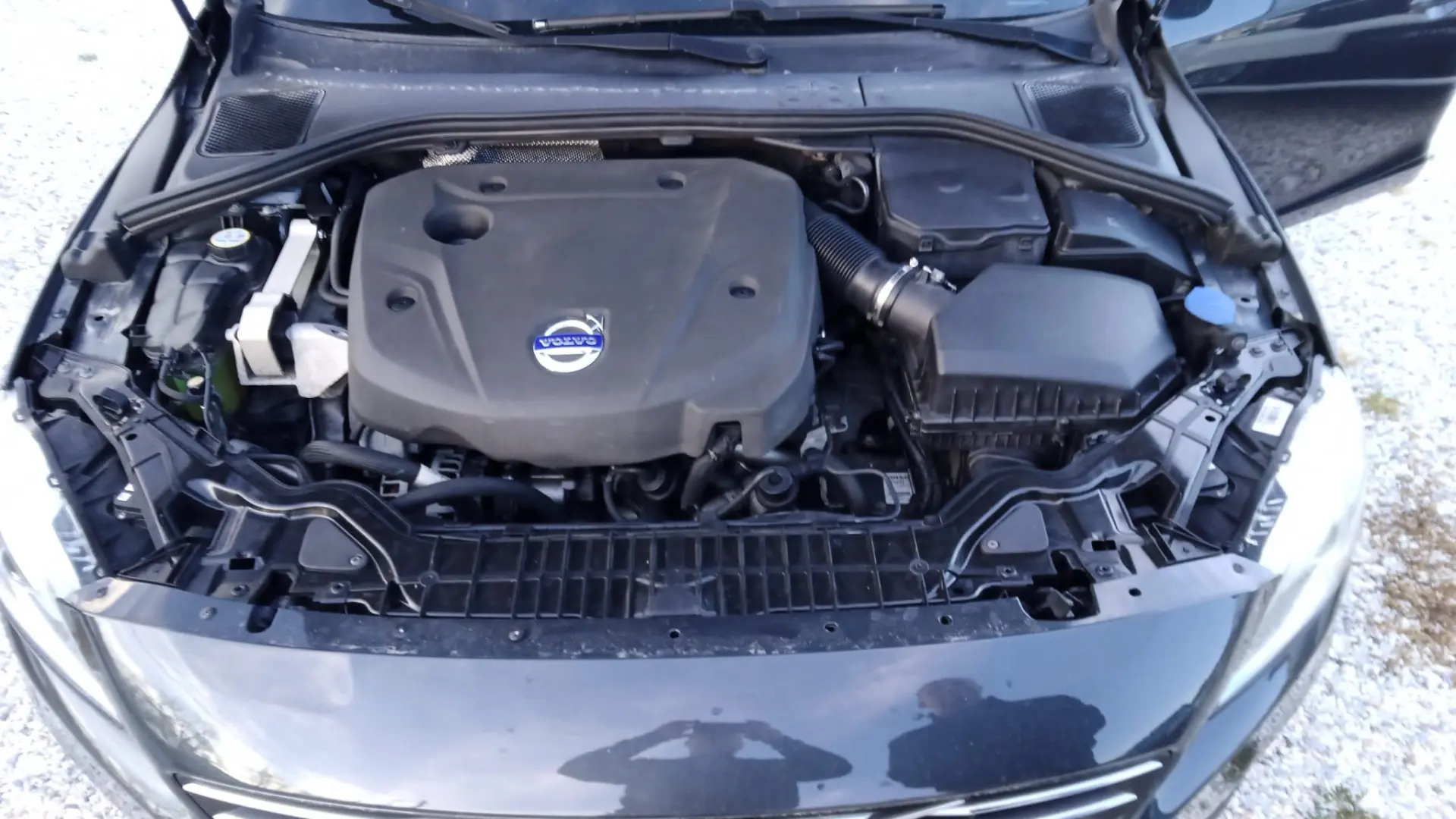 Volvo V60 2.0 D4 Summum Geartronic 5
