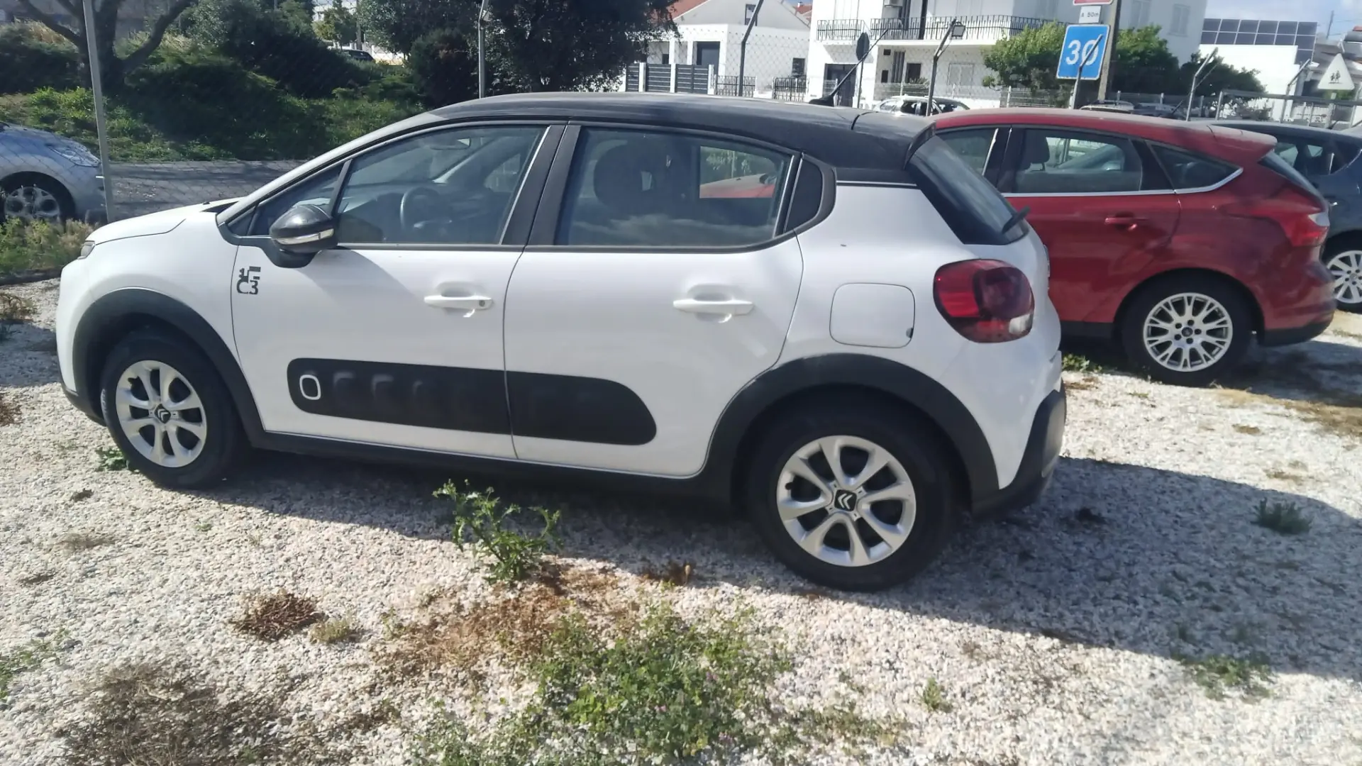 Citroen C3 1.2 PureTech Shine 3
