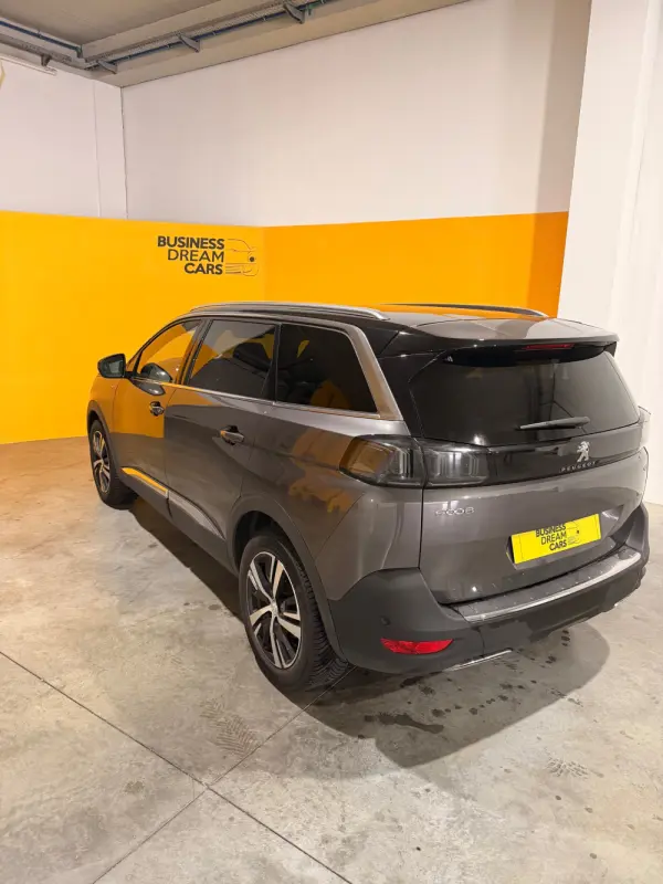 Peugeot 5008 BlueHDI 130 EAT8 GT 9