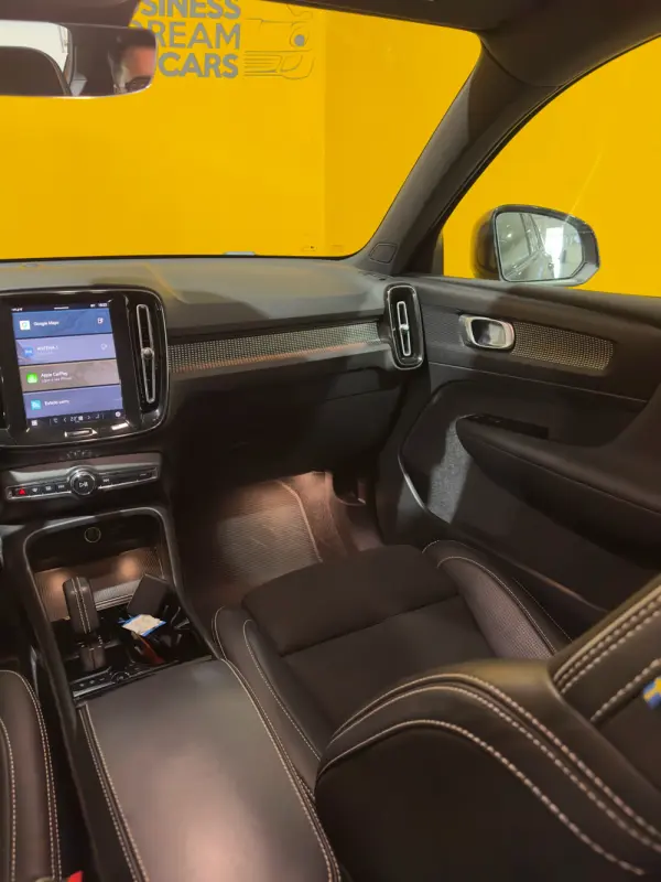 Volvo XC 40 P8 AWD Recharge RDesign 11
