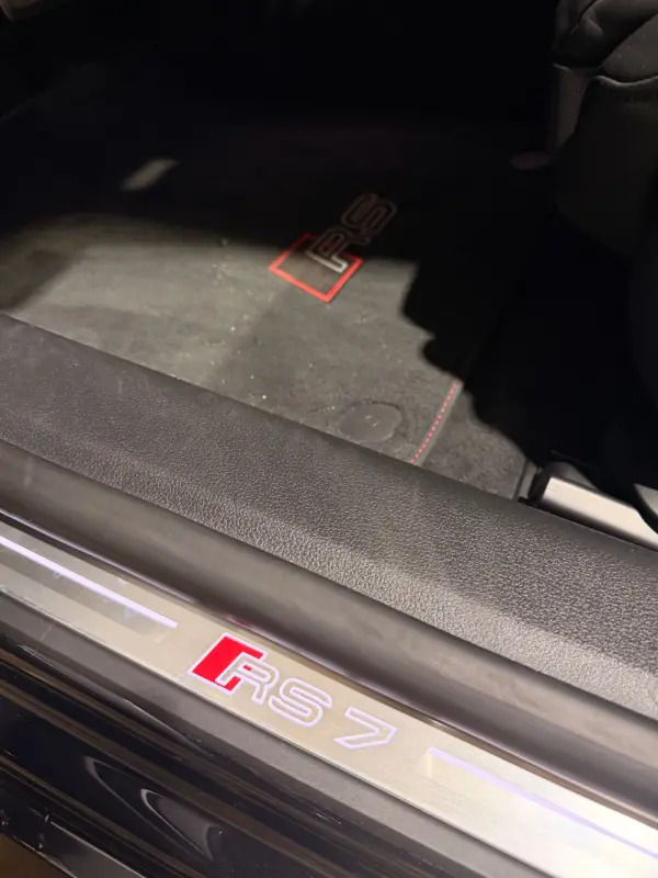 Audi RS7 Sportback 4.0 TFSI quattro Tiptronic 31