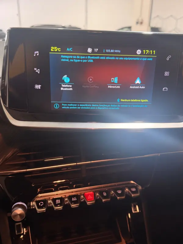 Peugeot e-2008 50 kWh Active Pack 13