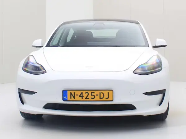 Tesla Model 3 Standard Range Plus RWD 7