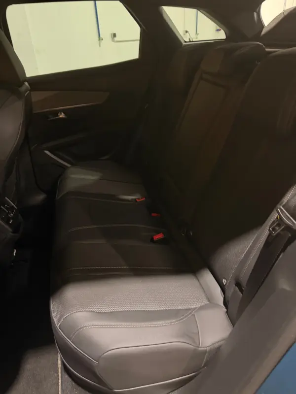 Peugeot 3008 1.6 Hybrid Allure Pack e-EAT8 17