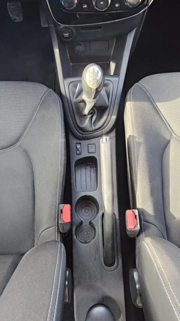 Renault Clio dCi 90 Dynamique 10