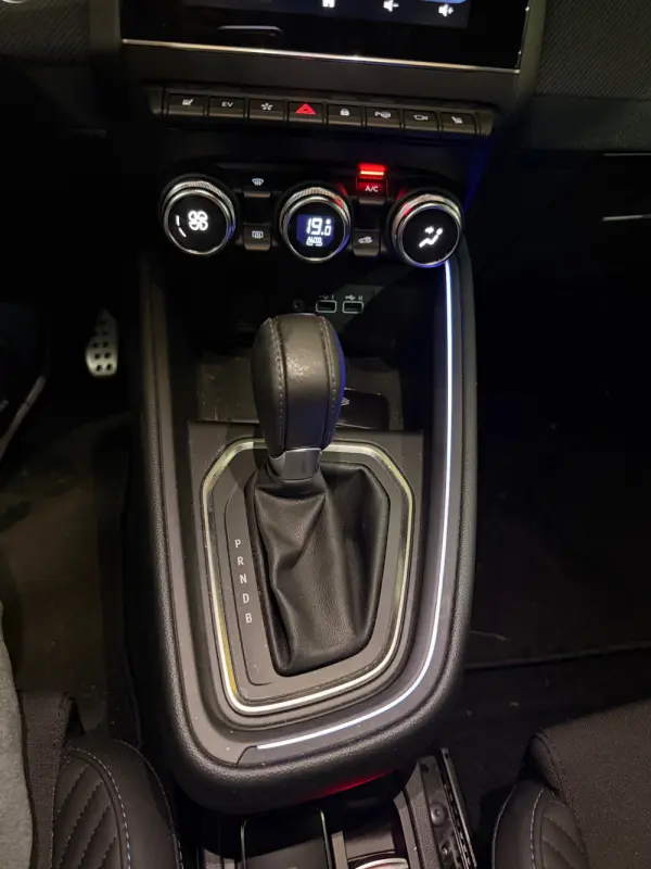 Renault Clio 1.6 E-Tech Full Hybrid Esprit Alpine 18