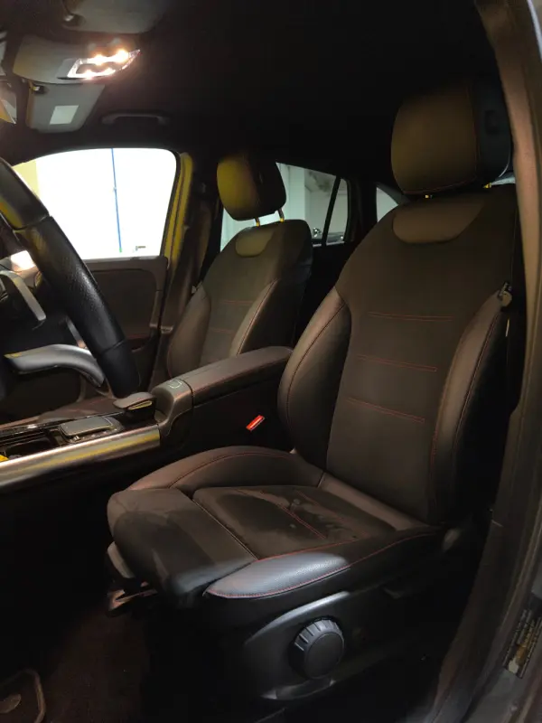Mercedes-Benz EQA 250 AMG Line 11