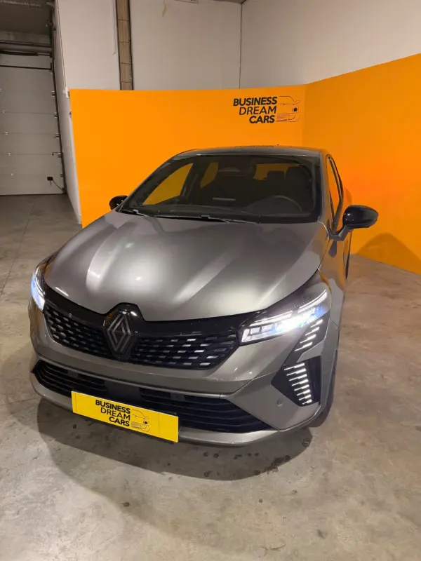 Renault Clio 1.6 E-Tech Full Hybrid Esprit Alpine 3