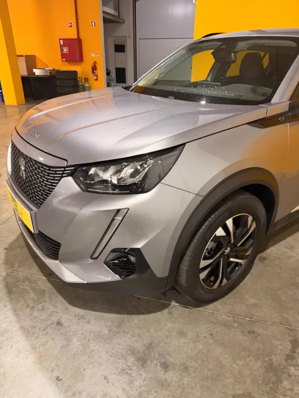 Peugeot e-2008 50 kWh Allure 7