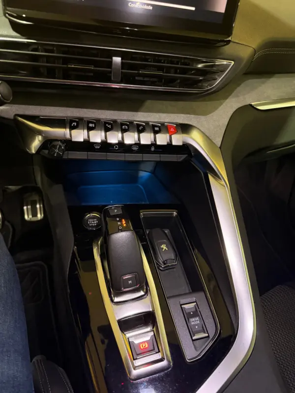 Peugeot 5008 1.2 PureTech GT EAT8 14