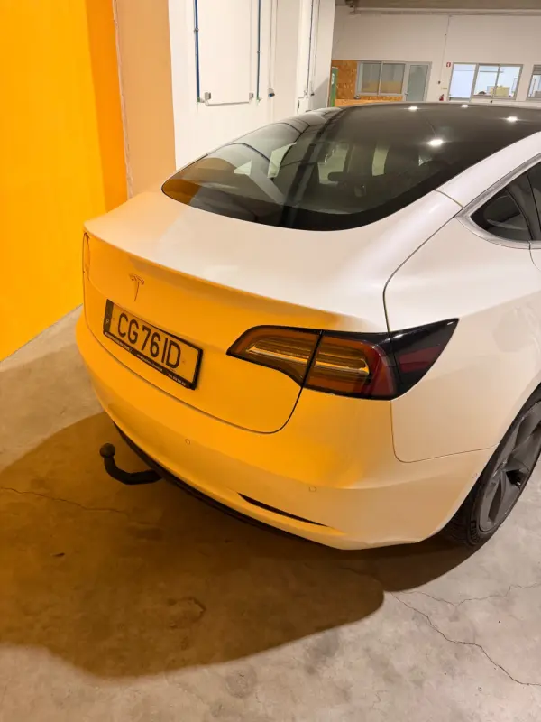 Tesla Model 3 Standard Range Plus RWD 11