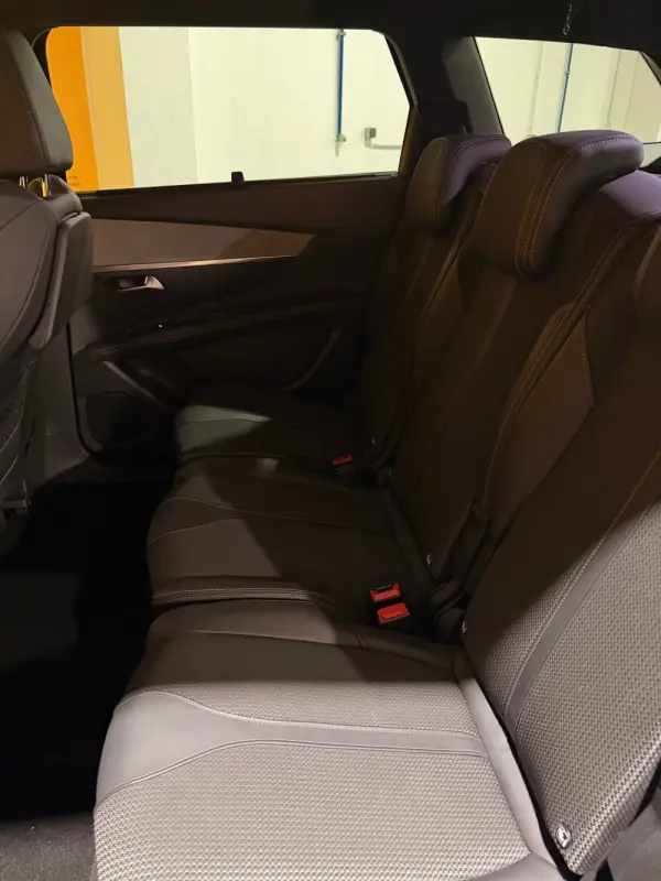 Peugeot 5008 1.2 PureTech GT EAT8 18