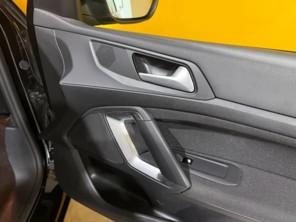 Peugeot 308 1.2 PureTech Allure EAT6 22