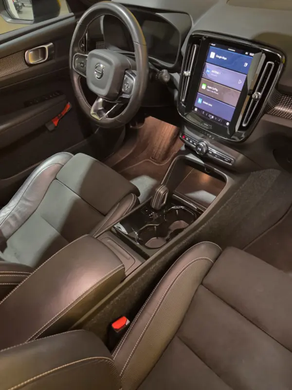 Volvo XC 40 P8 AWD Recharge RDesign 13